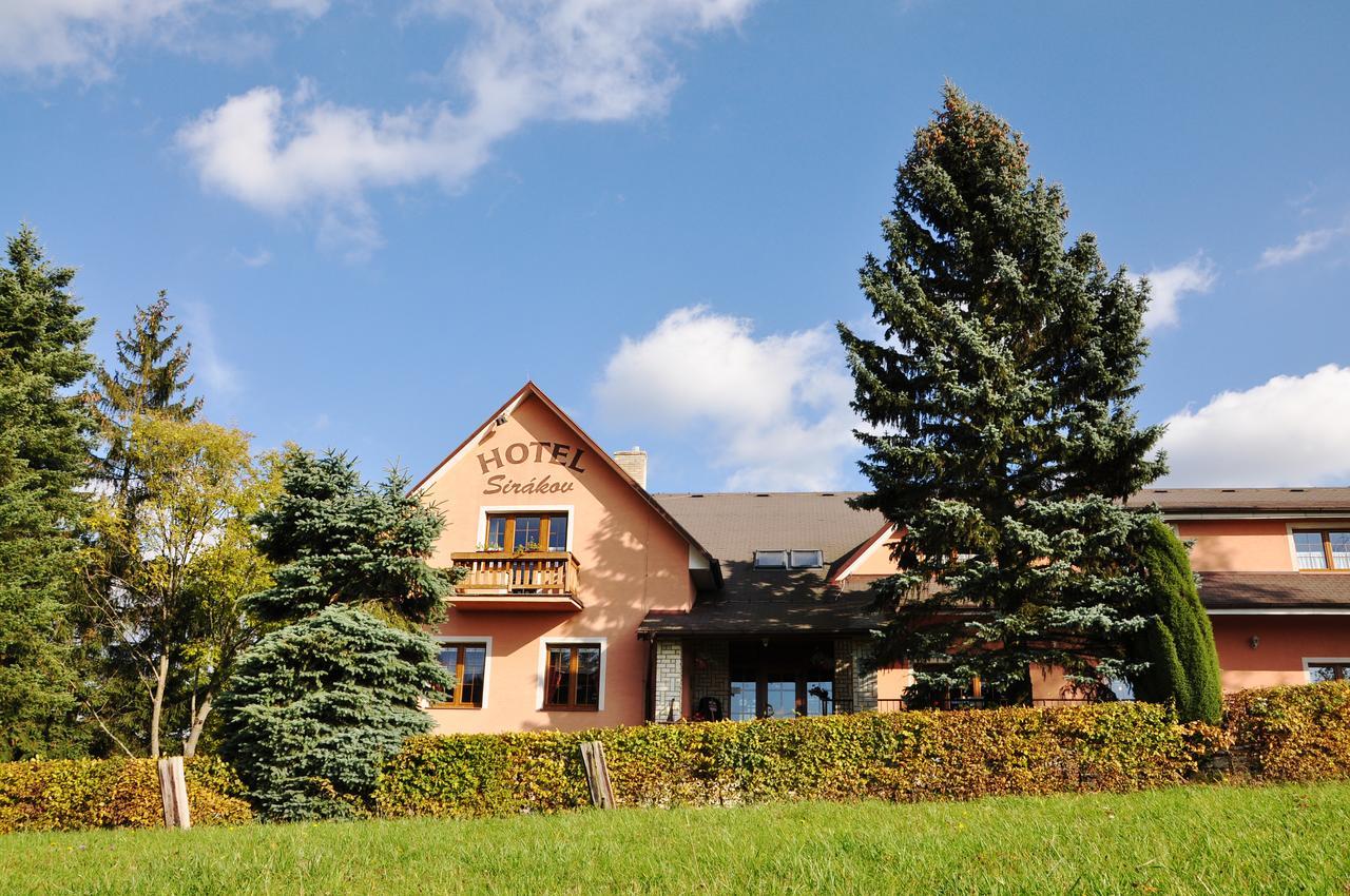 Hotel Sirakov Liptal Exterior photo